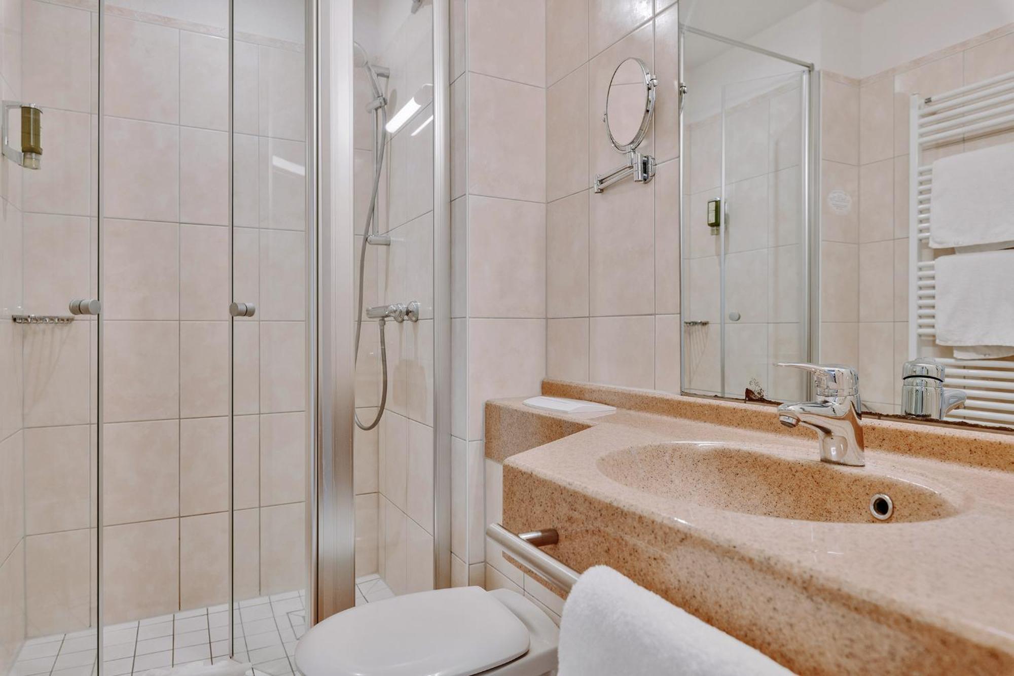 Hotel Seehotel 3*